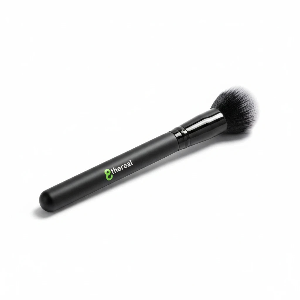 8thereal Cheek Fan Brush with soft synthetic bristles for precise blush, contour, and highlighter application.
