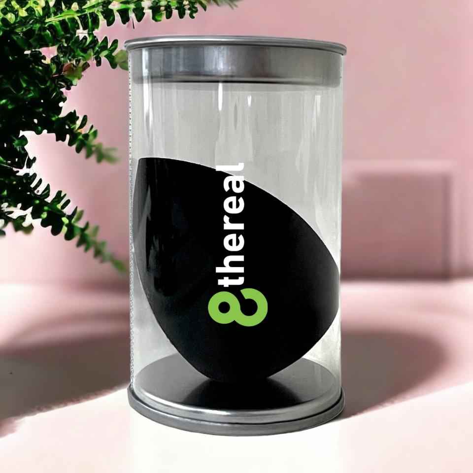 8thereal Super-soft Classic Blender makeup sponge in black, packaged in a clear cylindrical container.