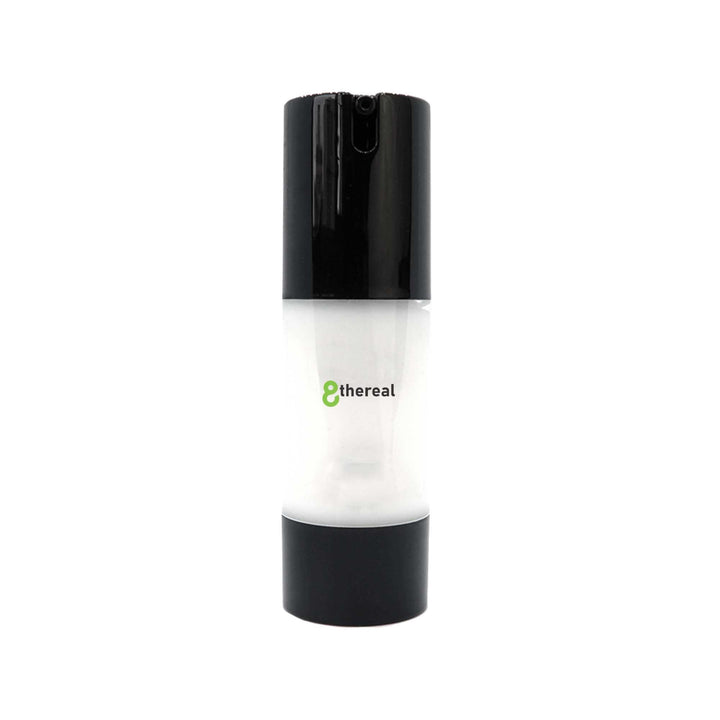 8thereal Extreme Moisture Blend rich face cream in a white and black pump bottle for dry skin hydration.